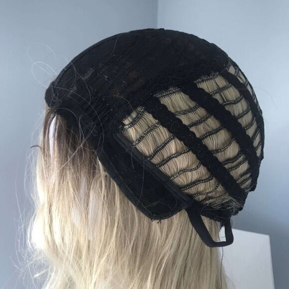 Blonde Body Wave Synthetic Wig - Jesslyn - Picture 4 of 4